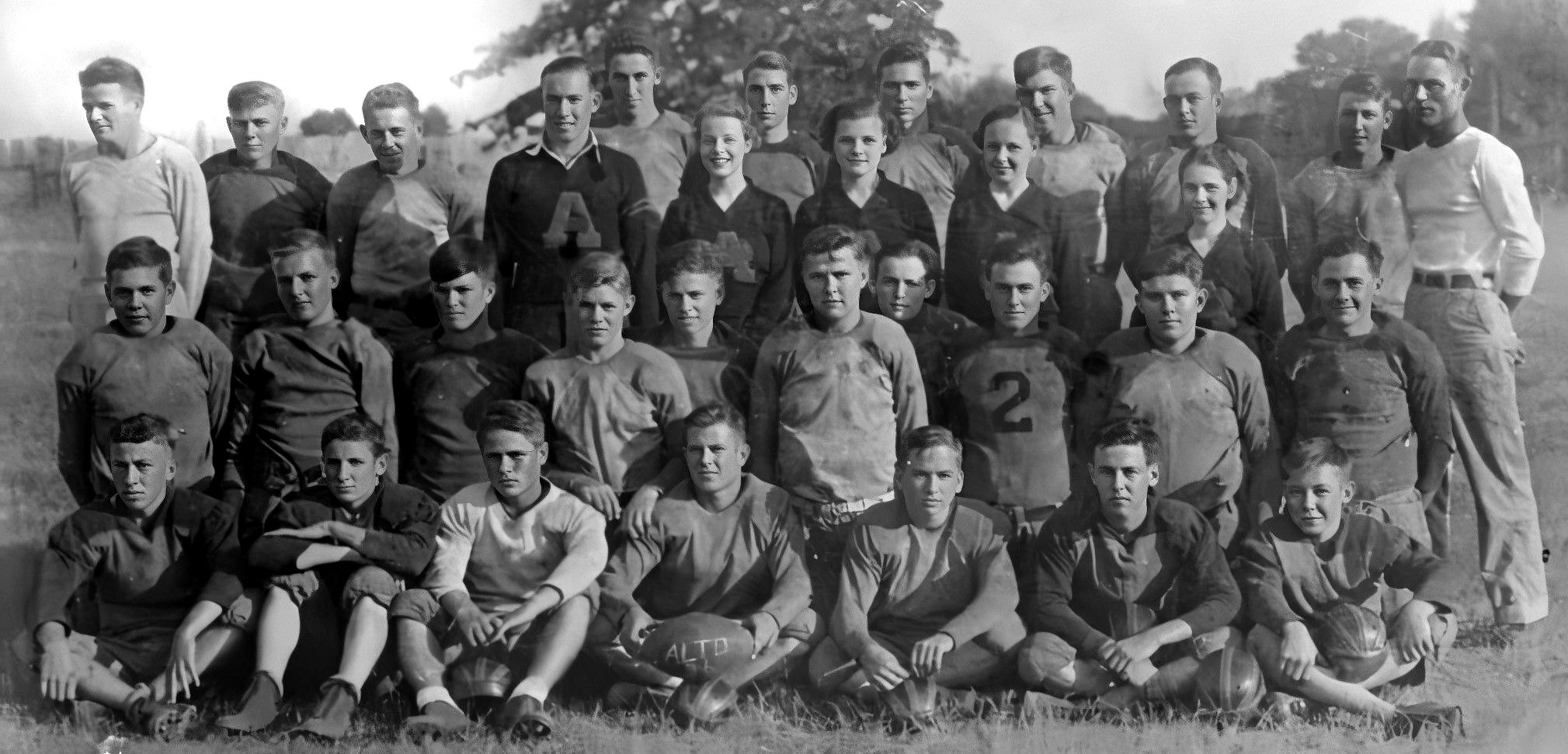 Alto School News 1937-1938